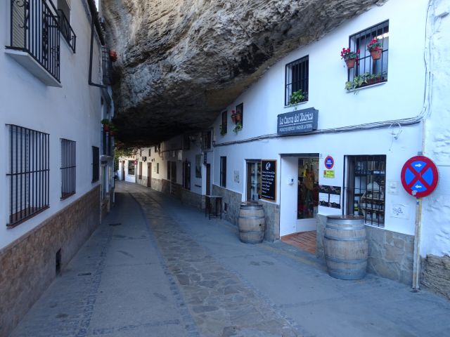 Setenil de las Bodegas